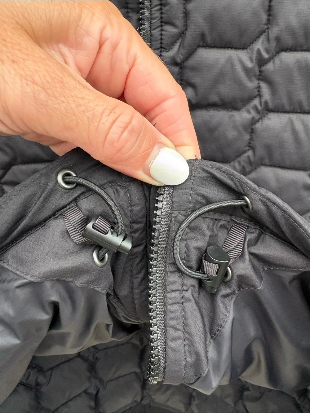 The North Face Men's Black Thermoball Quilted Insulated Vest